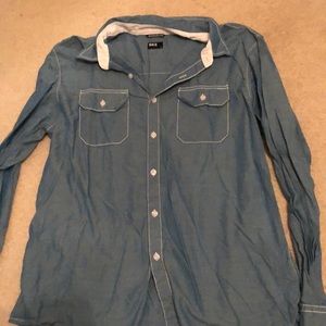 Buckle button up long sleeve tee